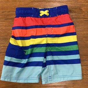 Colorful cat and jack brand swim trunks size 4/5